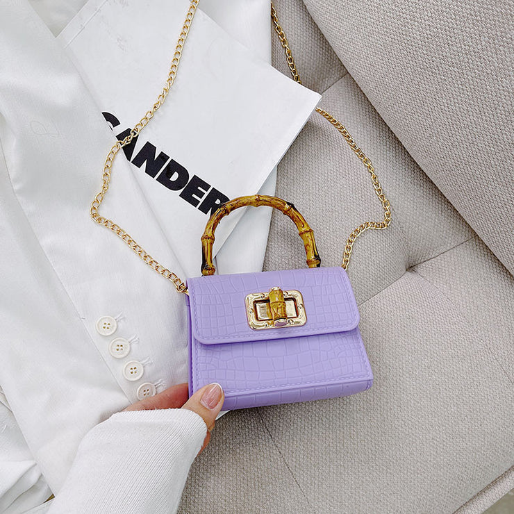 Small girl purse with waering chain and cute handle
