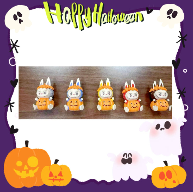 Small Figures Collection