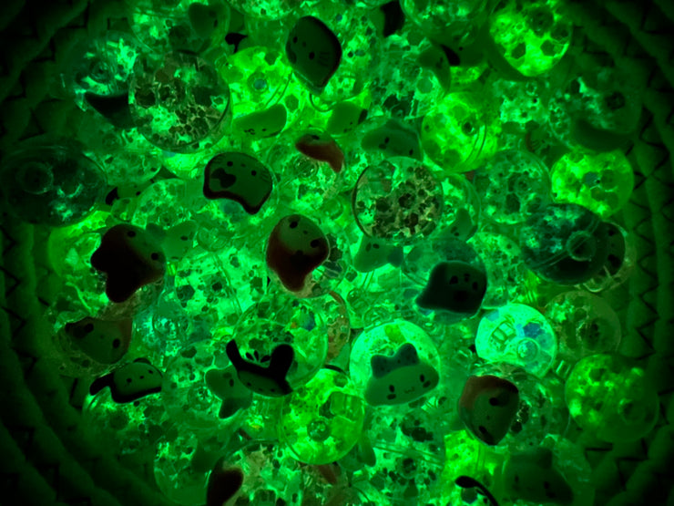 Water beads glow in the dark